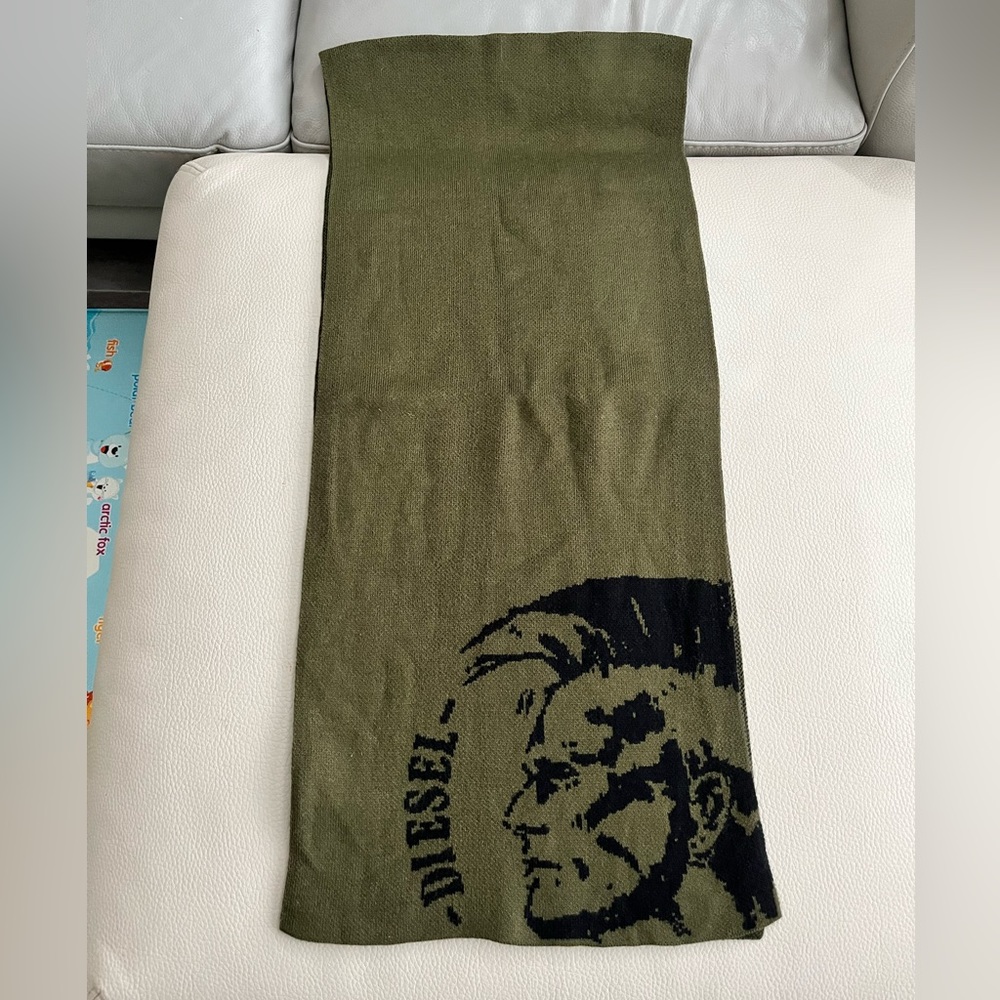 NWOT - Diesel Unisex Long Scarf